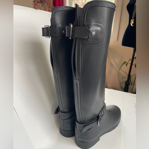 Hunter Refined Black Adjustable Studded Tall Rubber Boots Riding Equestrian 9 - Picture 2 of 13